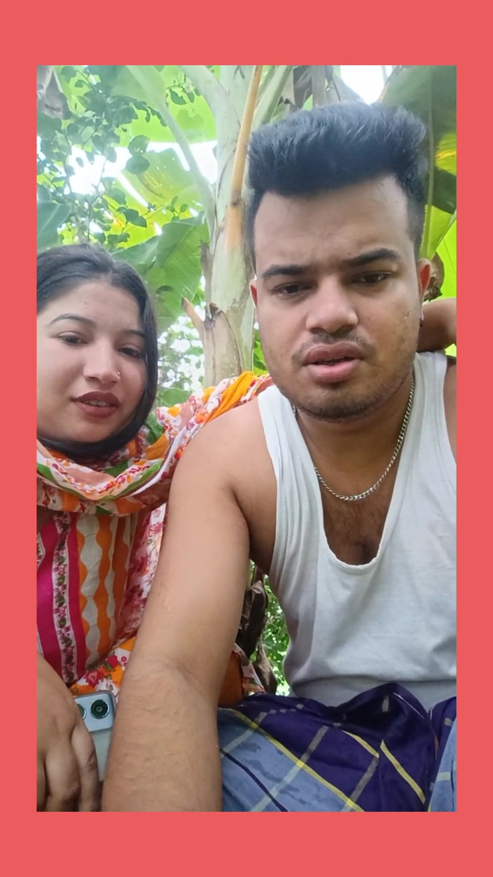 Taniyaxx: Desi para teledysk