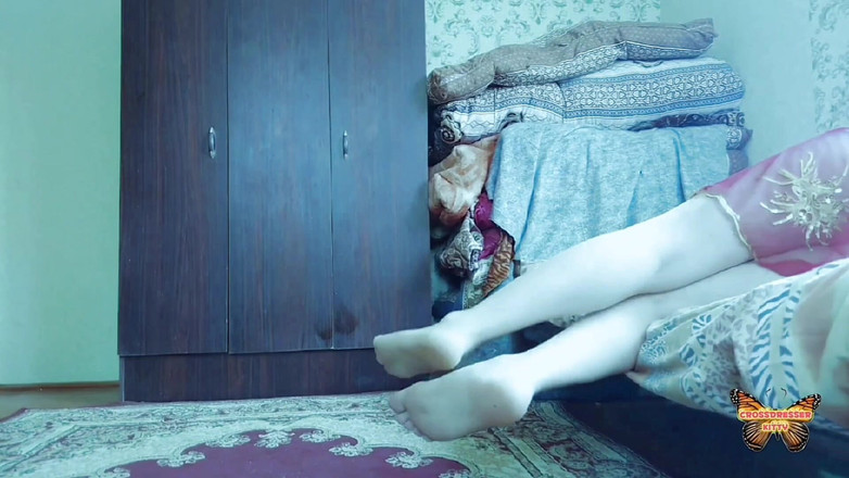 Kitty_Cross: ふわふわのローブにウサギ耳をつけたかわいいシシー