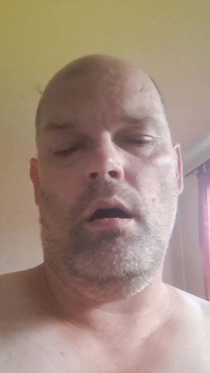 Fickspecht: The Slut Wants Cocks