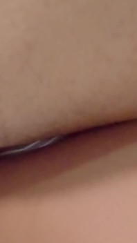 Mexický trans s tlustým ptákem je vykouřen pak bez sedla Šuká baculatýho chlapa a stříká hluboko do zadku