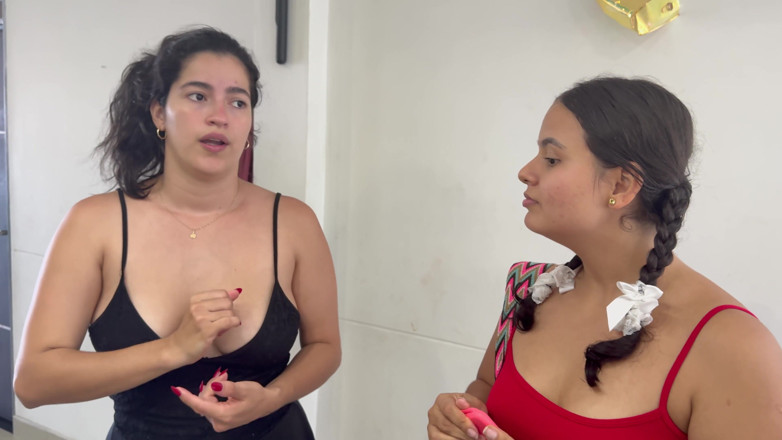 MaRaSexx: 继子折断继母雇佣的女佣的屁股