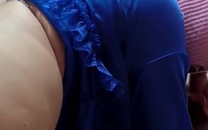 Salma Arab: सपने की सुबह: युवा नग्न सौतेली मम्मी मुझे नाश्ता बनाती है और सेक्स के लिए बहकाती है