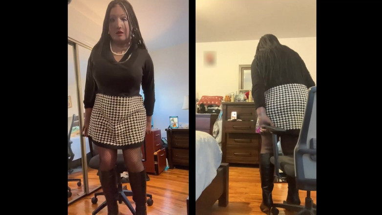 Deanna Doll: La ragazza nera danae in un abito da maglione si...