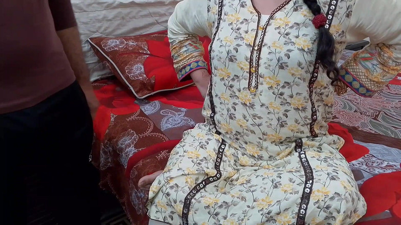 QueenbeautyQB: 義母は背中にオイルを塗るように言います