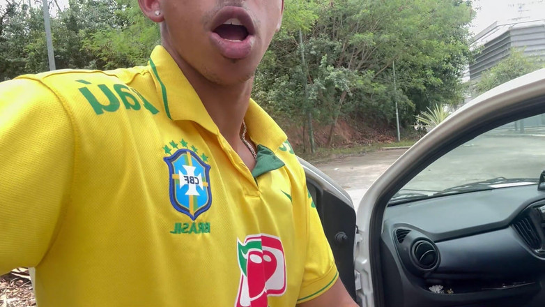 Vivy Marques: Я дал свою задницу тренеру по спортзалу на парковке в торговом центре