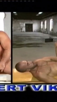 Otot Hungary Hunks berkongkek untuk aksi mentah