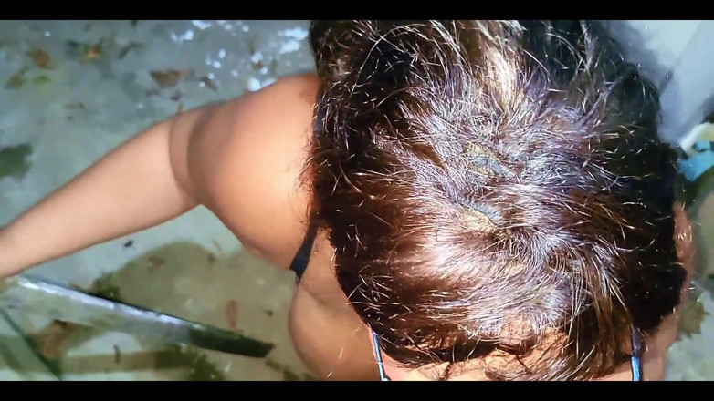 Jeanne Welsh: (amateur) Padrastro se folla a su hijastra en el patio...