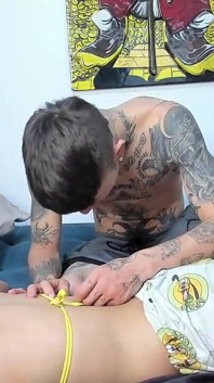 Fat Plus Cavalca Un Dildo E Si Diverte Ad Essere Scopata
