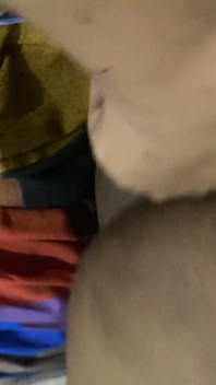 La ragazza sditalina il culo dei ragazzi
