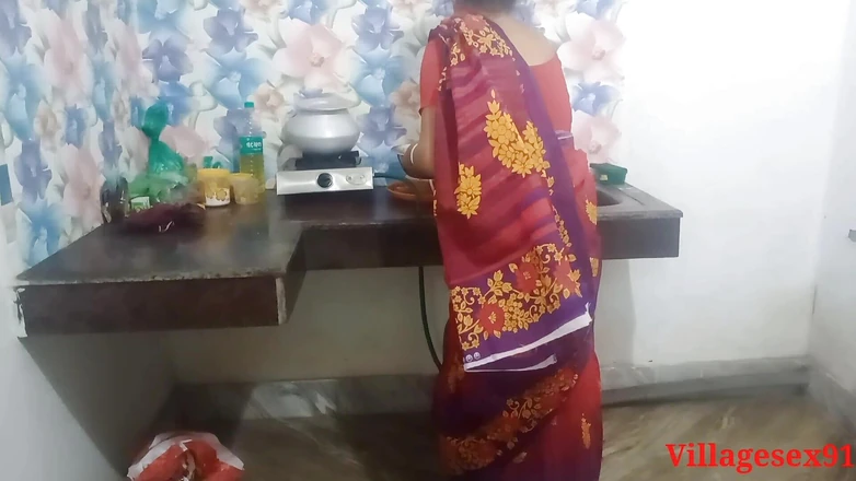 Villagesex91: Bhabhi Was Freed in the Kitchen