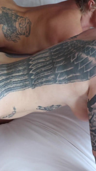 Paris Knight i Jade 1st Gangbang & Bukkake