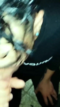 Mon ami me donne envie d’être à l’intérieur de ma chatte avec une bouche et une main chaudes et mouillées