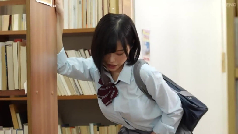 Smooth Time: Super carina ragazza del college arrapata ama il sesso con...