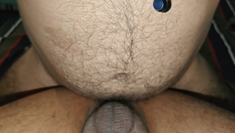 Small dick lover: Isteri kawan saya yang berusia 42 tahun keluar dari bandar &amp; dia...