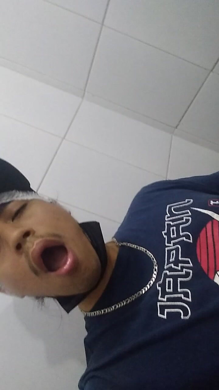 AlexAlejandro13: Andiamo un po' ai bagni pubblici