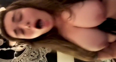 LexxiBakk: Step-daughter walks in on u jacking off