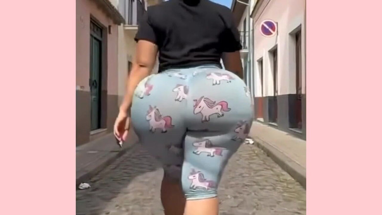 Xprohibidox1: Піжамна дупа гуляє по сусідству