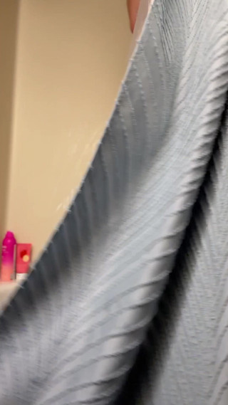 littleanda: 和我一起洗澡