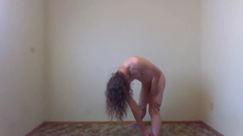 LilTaste: Nude Exercises (3 Views 4 Artists, Fitness &amp; Porn): 10 Toe Touches