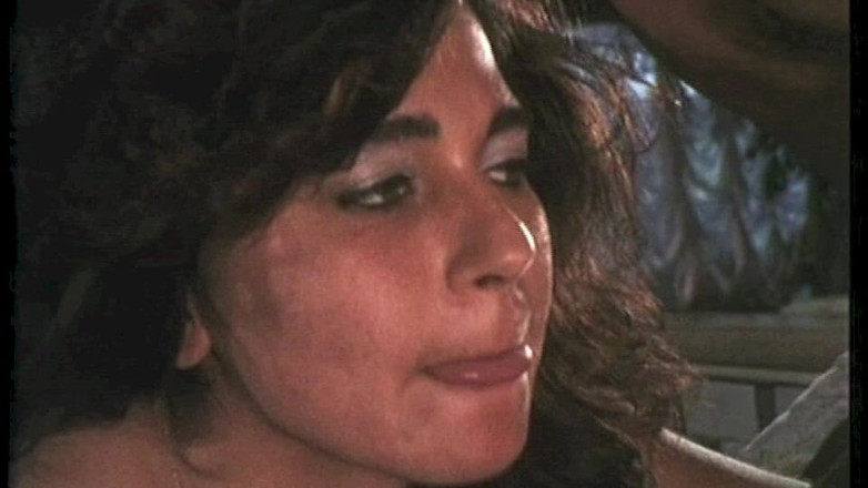 Inhonorof porn: Queste troie succhiano il cazzo avidamente, lo prendono nel culo...