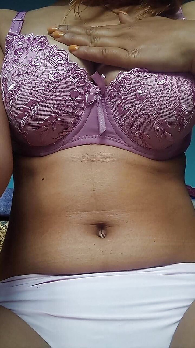 Check out my new video i hardly rubbing my pussy rubbed your dick on my virgin pussy (Kunjja studio)
