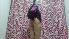 Muruga: Тетушка дези показывает вниз без трусики, наслаждайтесь днем
