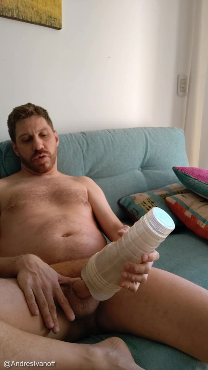 Andres Ivanoff: Jerking off with a Fleshlight