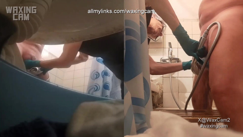 WaxingCam: # 90 Služka koupe muže