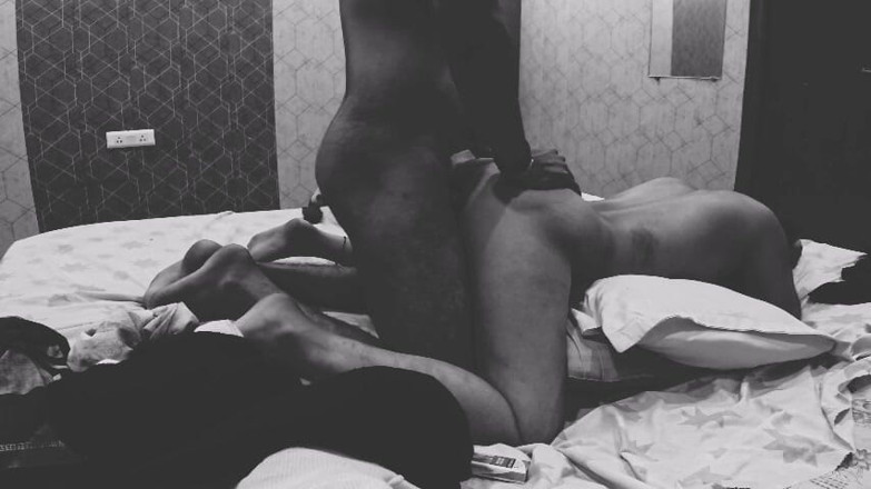 Rishi: 흑형 대물 에 따먹히는 배다른 여동생