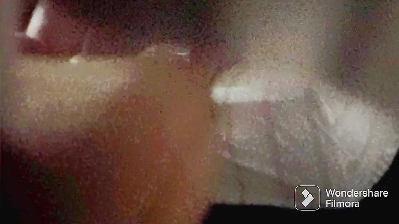 Tetto Michel: Der freund meiner stiefschwester fickt mich zum ersten mal sehr...