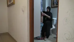 Madrastra egipcia ama a su gran polla de hijastros británicos