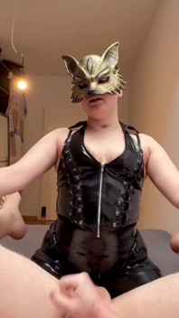 POV Femdom Peggt Mit Strapon