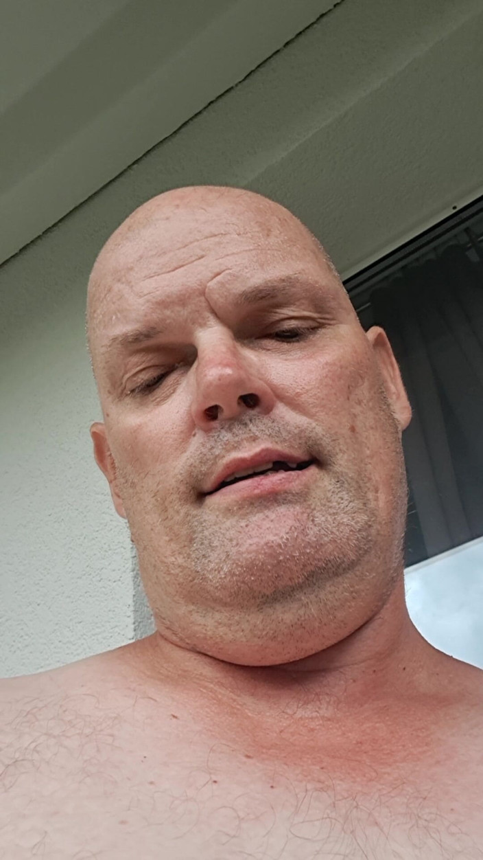 Fickspecht: Or Would You Rather Fuck the Slut on the Balcony?