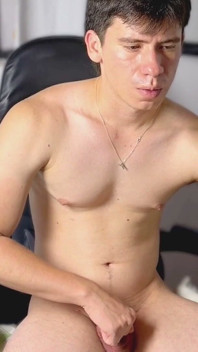 Mój penis jest często oznaczony w piżamie