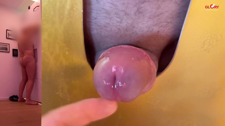 GLORYHOLEGAYS: 4 Cookies &amp; Cream – Jeho monstrózní péro mě úplně ohromilo