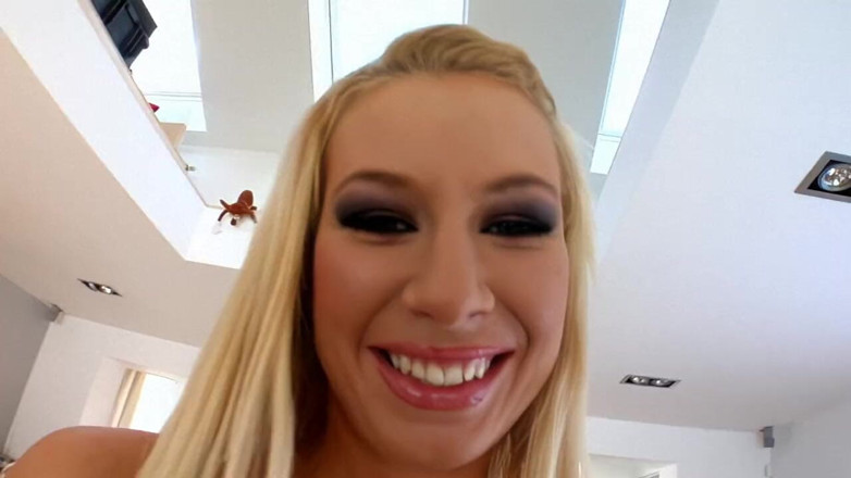 Asslovers: Angelina cea sexy face sex anal vaginal și oral de la...