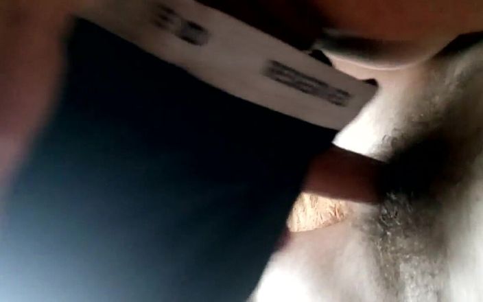 Deepthroat Studio: ディープスロートファック顔毛コック猿轡アマチュア自家製現実HDセックスビデオ