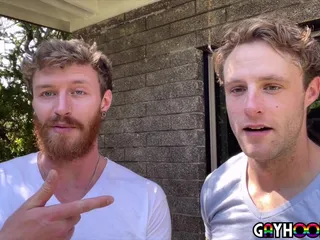 सुंदर Justin taylor ऋषि हार्डवेल के लिए अपनी गांड फैलाती है