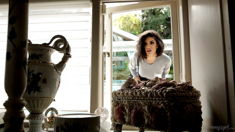 Mommy's Girl: Ibu tiri muncrat - menguping ibu tiri: bagian satu