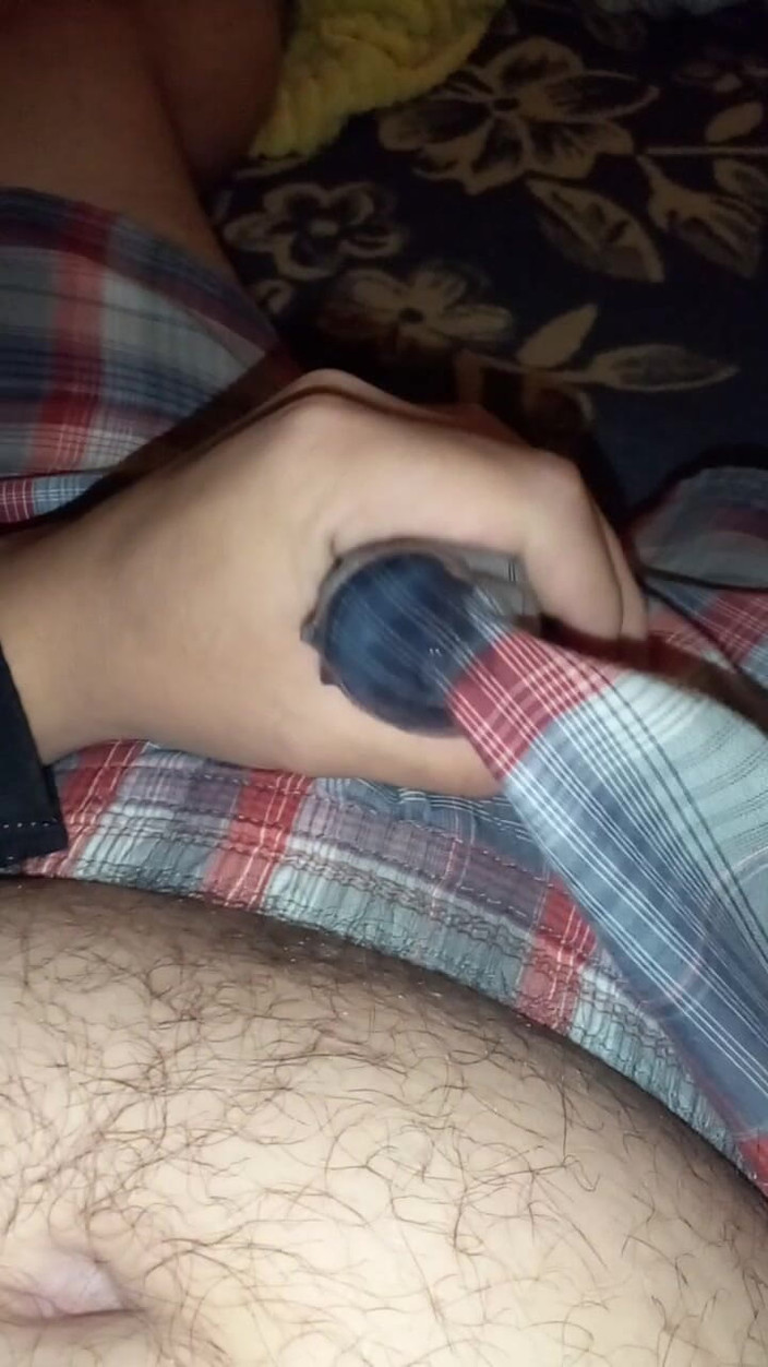 TouchCore: Ejaculare uriașă cu gemete, spermă în boxeri, orgasm cu tremurături
