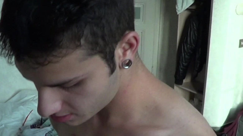 Latino Fucker: Jeune Mec De 20 Ans Ave Une Grosse Bitz