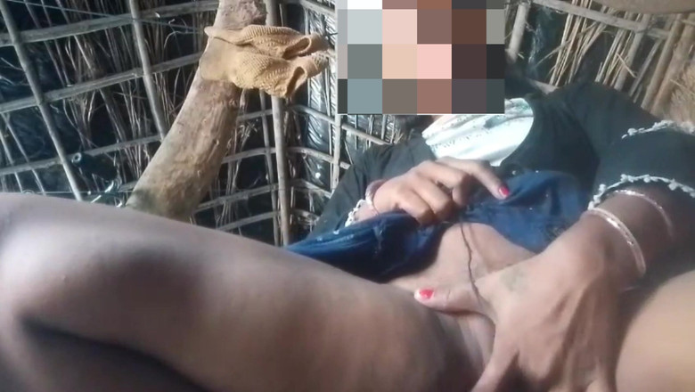 RJ NISHA: Indian Masturbate by Finger in the Pussy