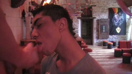 French Twinks Amator videos: ディエゴ積によるマックスにクラブダンス