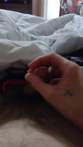Pussylicker99: Mângâindu-mi pula.