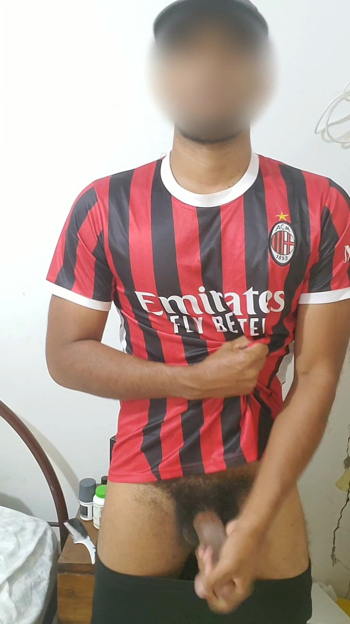 Charlieburrito: Macho Latino