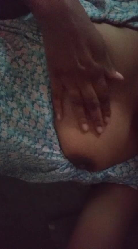 Anne White: Sri Lankan Girl Musterbation in Bath Room with Dildo Lust...