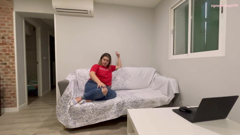 Your fantasy studio: Tôi, bạn và những cái xì hơi của tôi