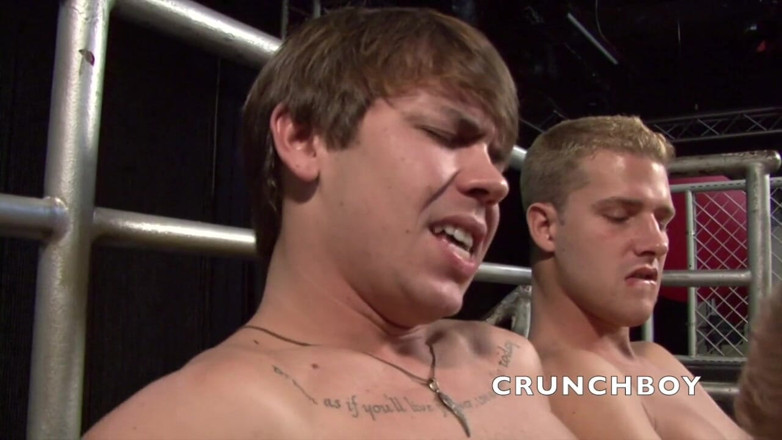 STRAIGHT BOYS CURIOUS FROM PRAHA: All the cum in the mouth