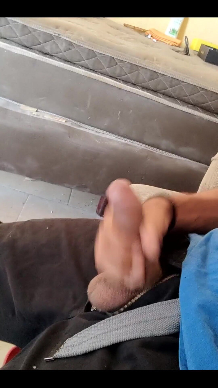 AlexAlejandro13: Thuis melk krijgen