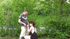 Popp Sylvie: Creampie luar ruangan